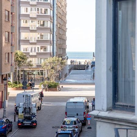 Spacious Apartment Closeby The Sea Up To 6 People! Oostende Buitenkant foto