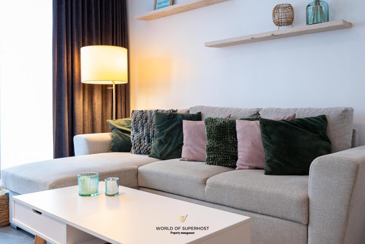 Spacious Apartment Closeby The Sea Up To 6 People! Oostende Buitenkant foto