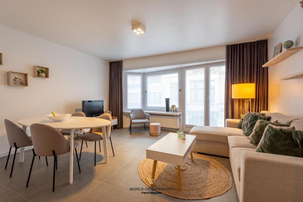 Spacious Apartment Closeby The Sea Up To 6 People! Oostende Buitenkant foto