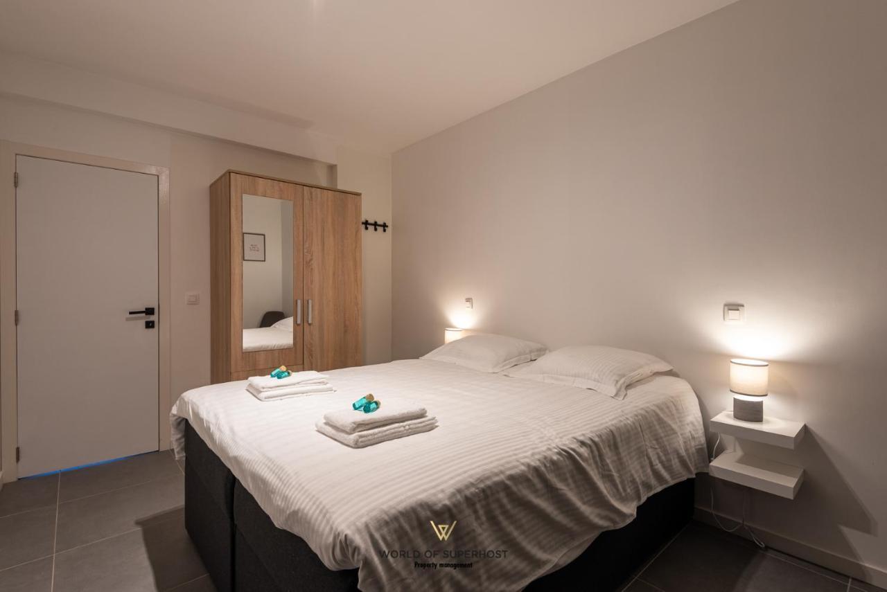 Spacious Apartment Closeby The Sea Up To 6 People! Oostende Buitenkant foto